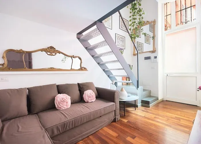 Romantic Loft Porta Venezia Apartment *